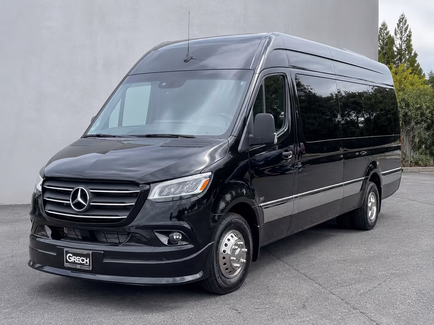find the perfect transportation for your next prom 5