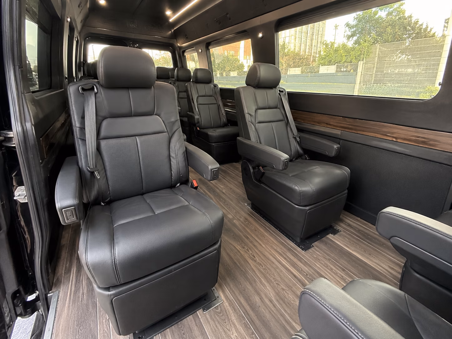 phoenix 20 passenger sprinter van inside